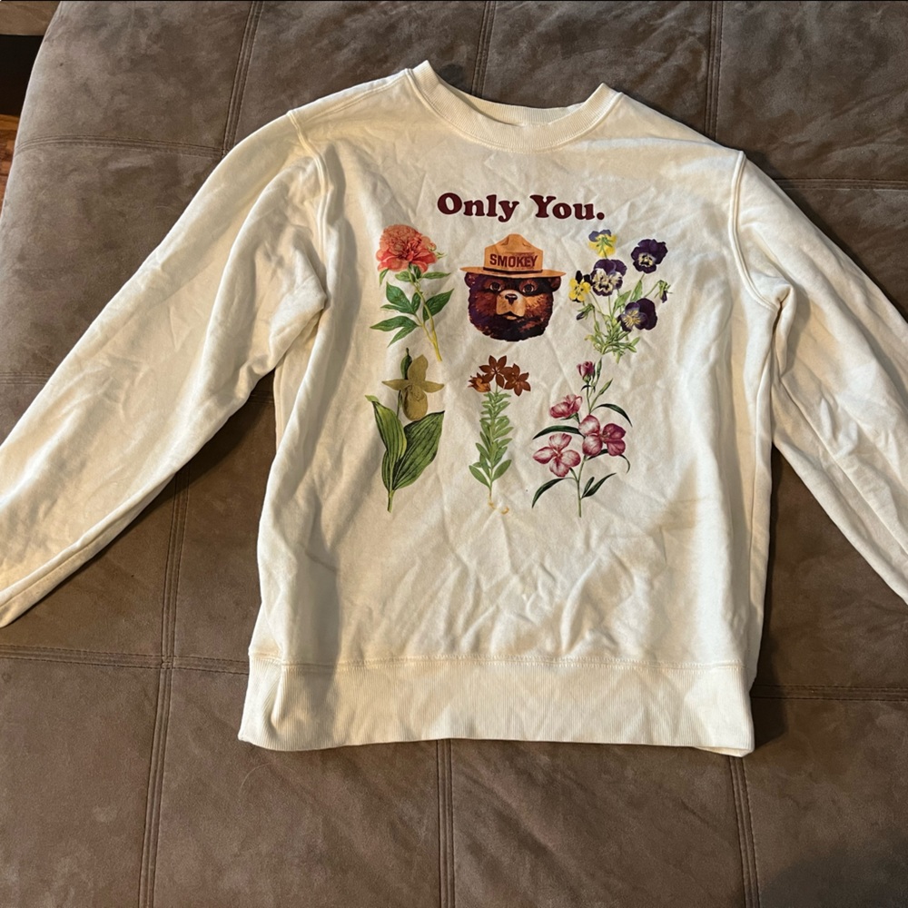 Smokey the Bear crewneck sweatshirt. Size small.